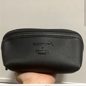 Shinola- 1 navy and 1 black leather business class accessory kit